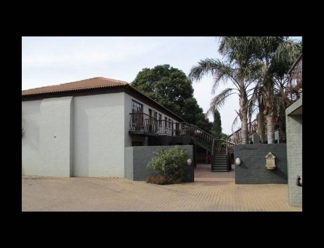 22 BEDROOM COMPLEX FOR SALE IN DELMAS